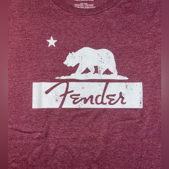 FENDER Burgundy T-shirt with White California Bear Graphic Fender Logo Unisex - Picture 4 of 7